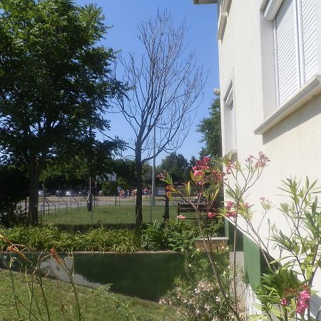 Aquaparti Apartmanok Hajdúszoboszló Εξωτερικό φωτογραφία