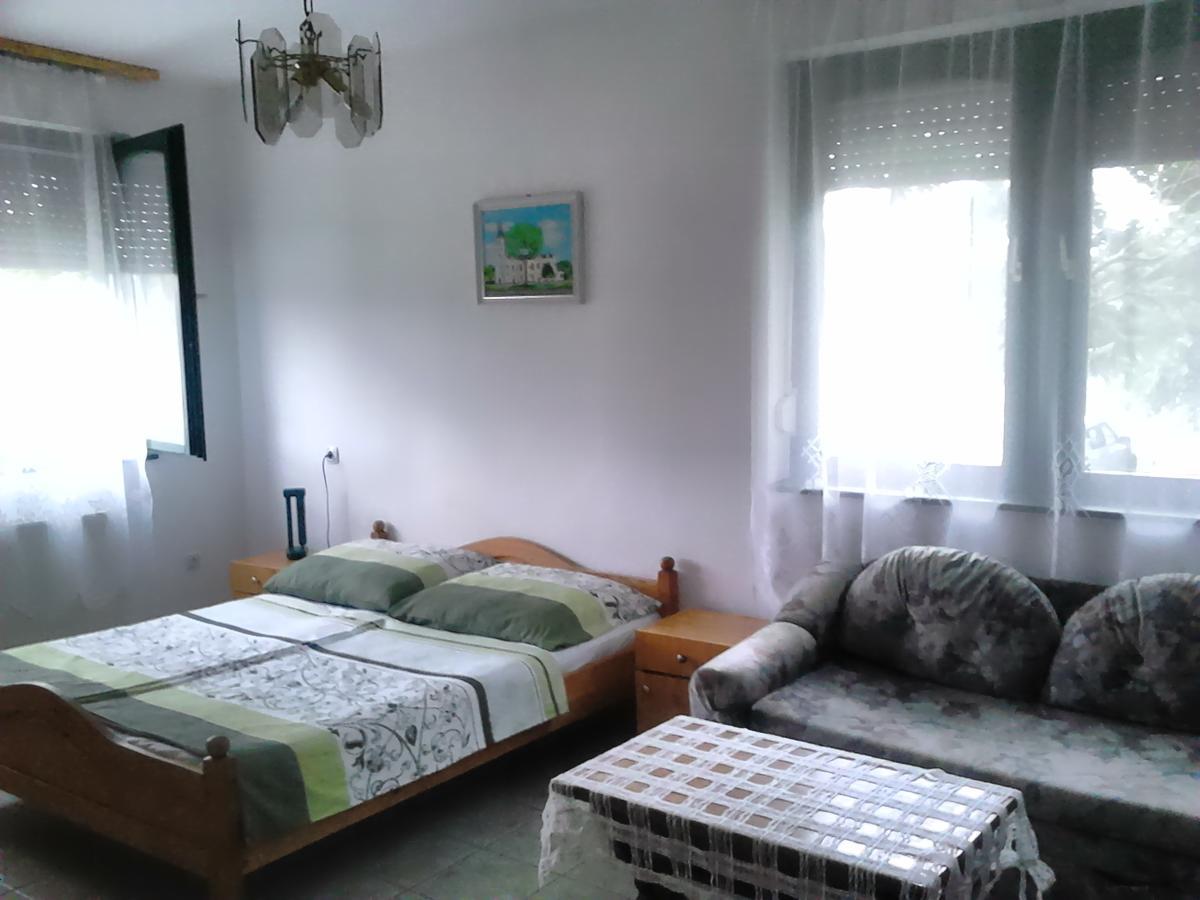 Aquaparti Apartmanok Hajdúszoboszló Εξωτερικό φωτογραφία