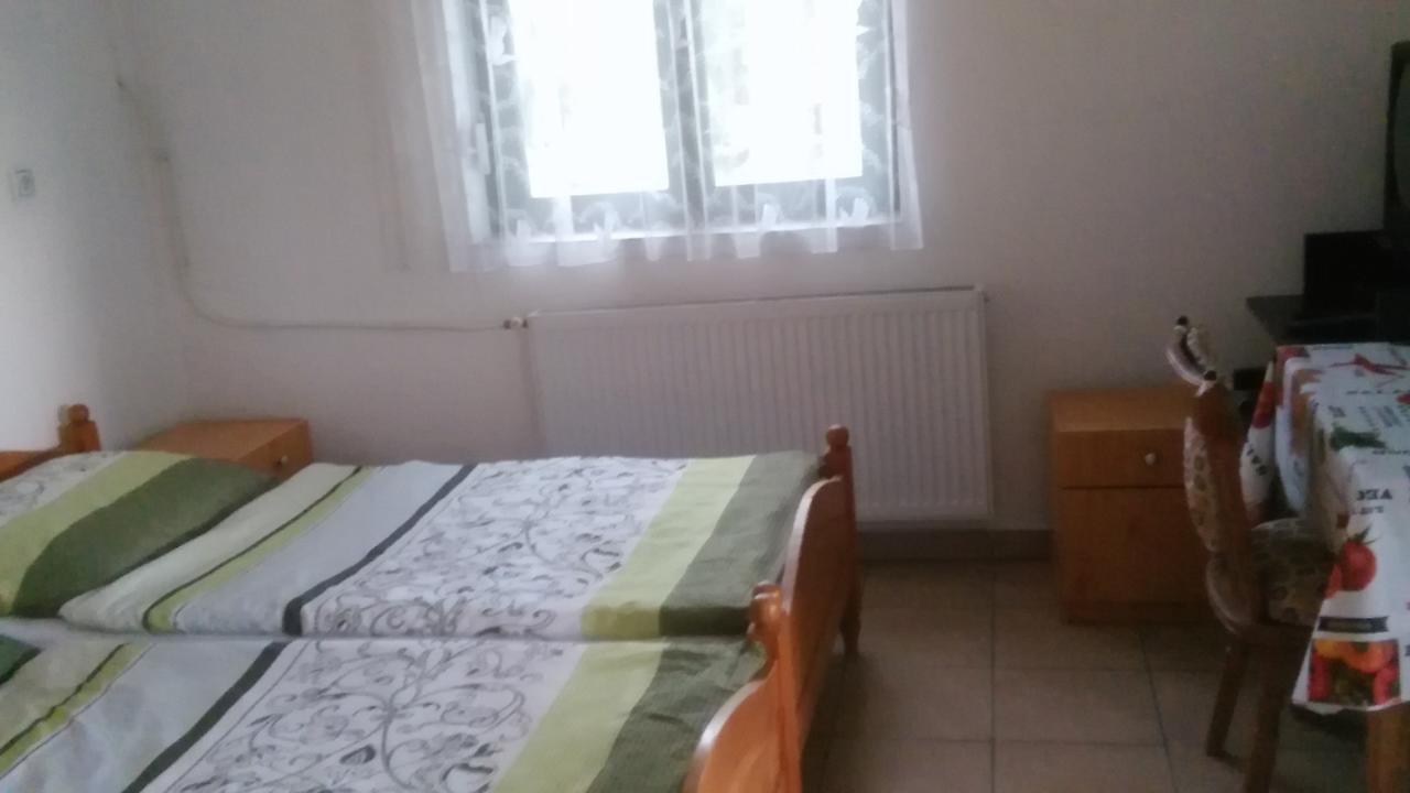 Aquaparti Apartmanok Hajdúszoboszló Εξωτερικό φωτογραφία